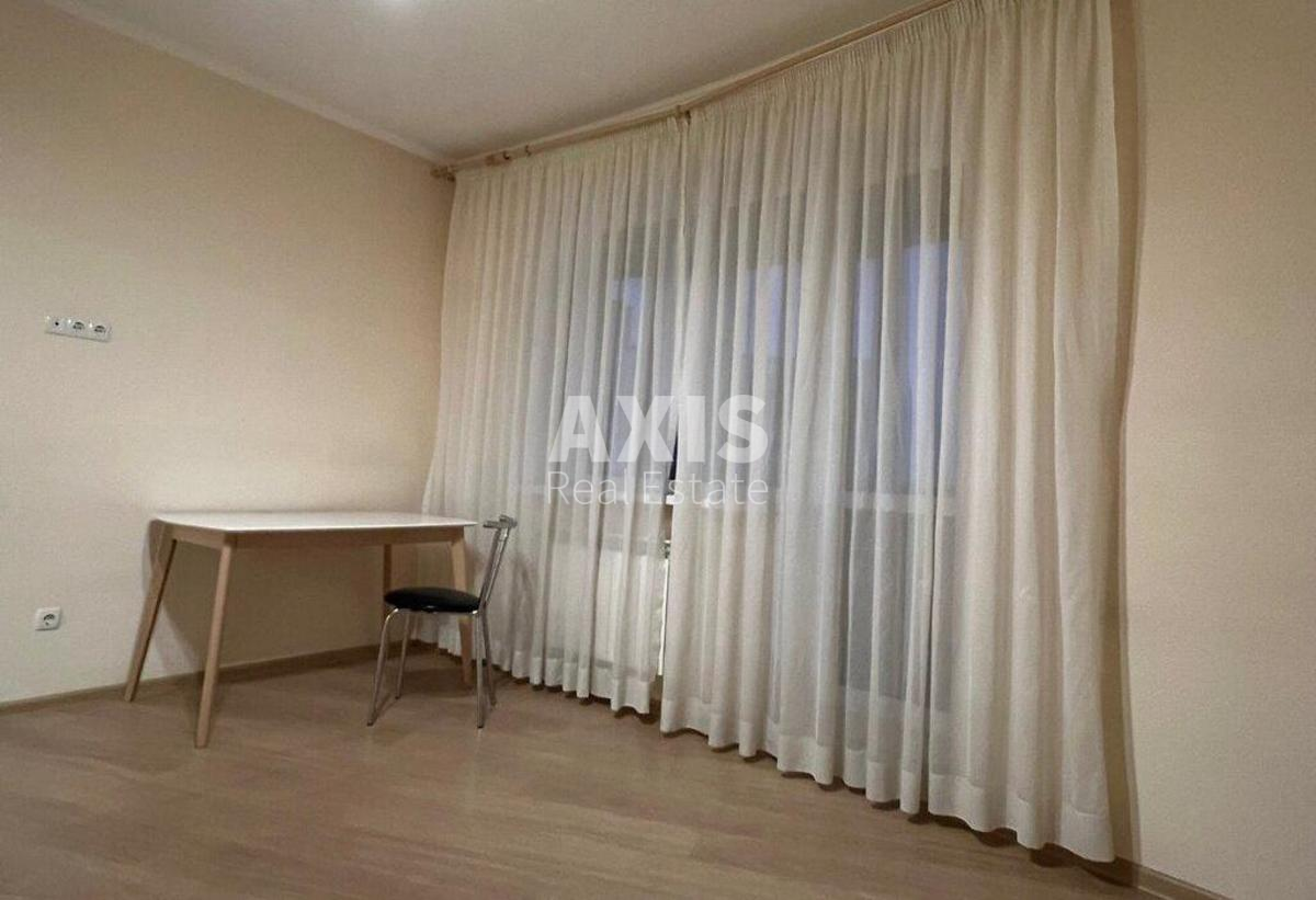 1k apartment vul. Sribnokil's'ka 12451616