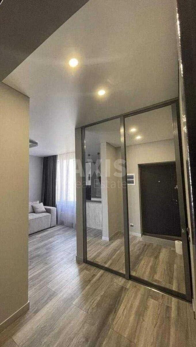 2k apartment nab. Dniprovs'ka 18627853