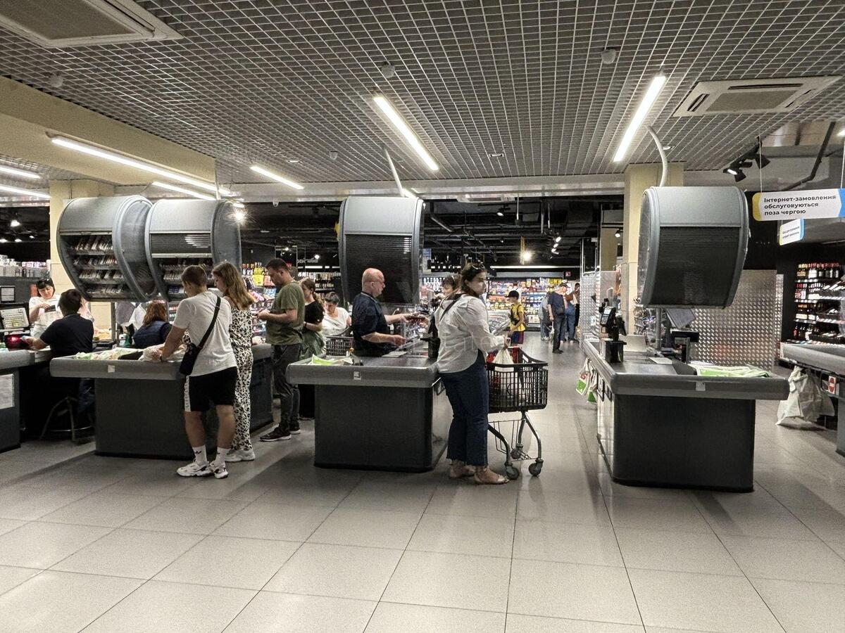 Trade object vul. Ljatoshyns'kogo 14, 9000m23