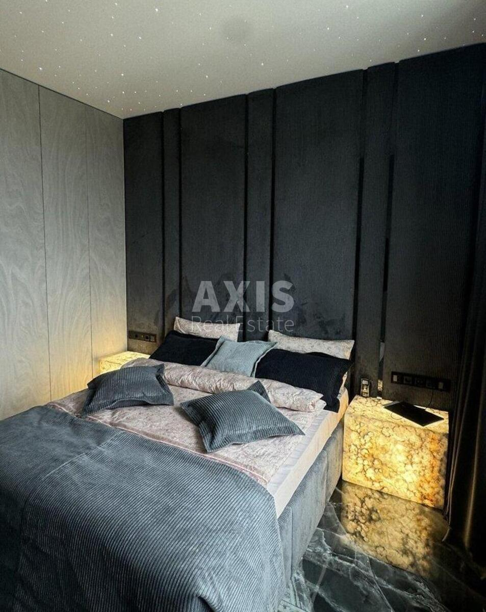 1k apartment vul. Antonovycha 1093