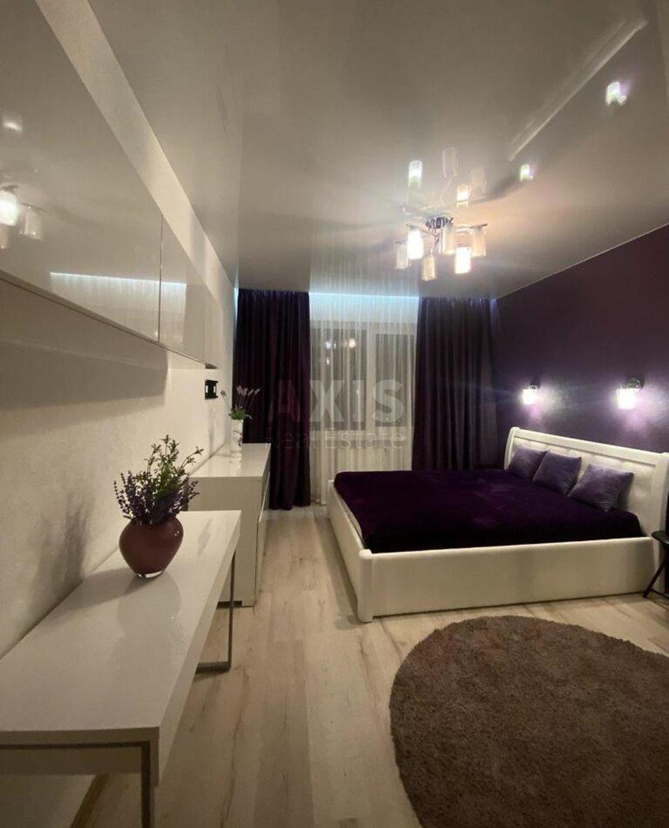 1k apartment nab. Dniprovs'ka 16Г