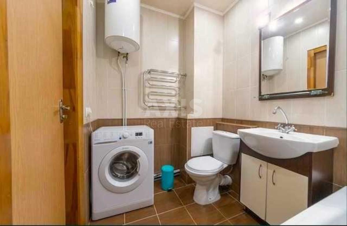 1k apartment vul. Oleny Pchilky 2Б4