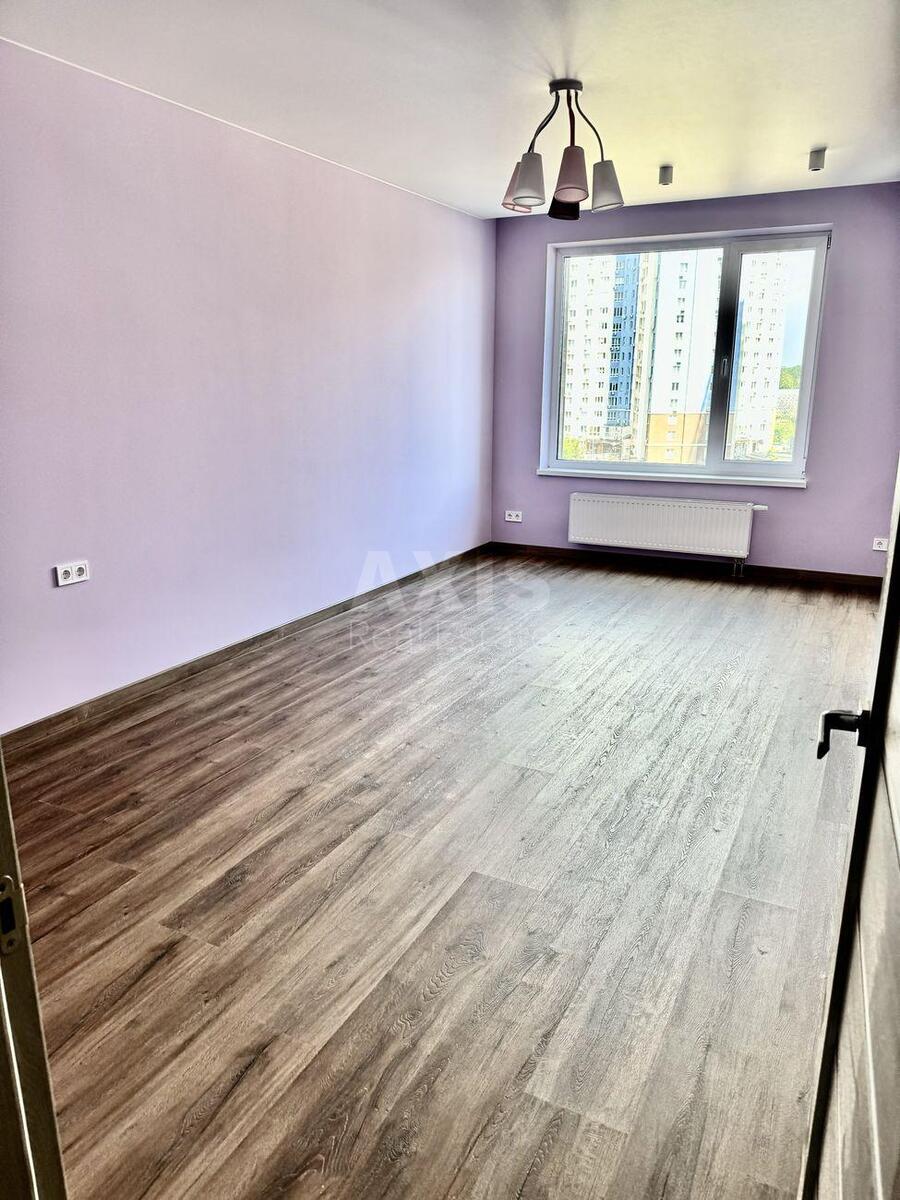 3к квартира ул. Заболотного Академика 1А0