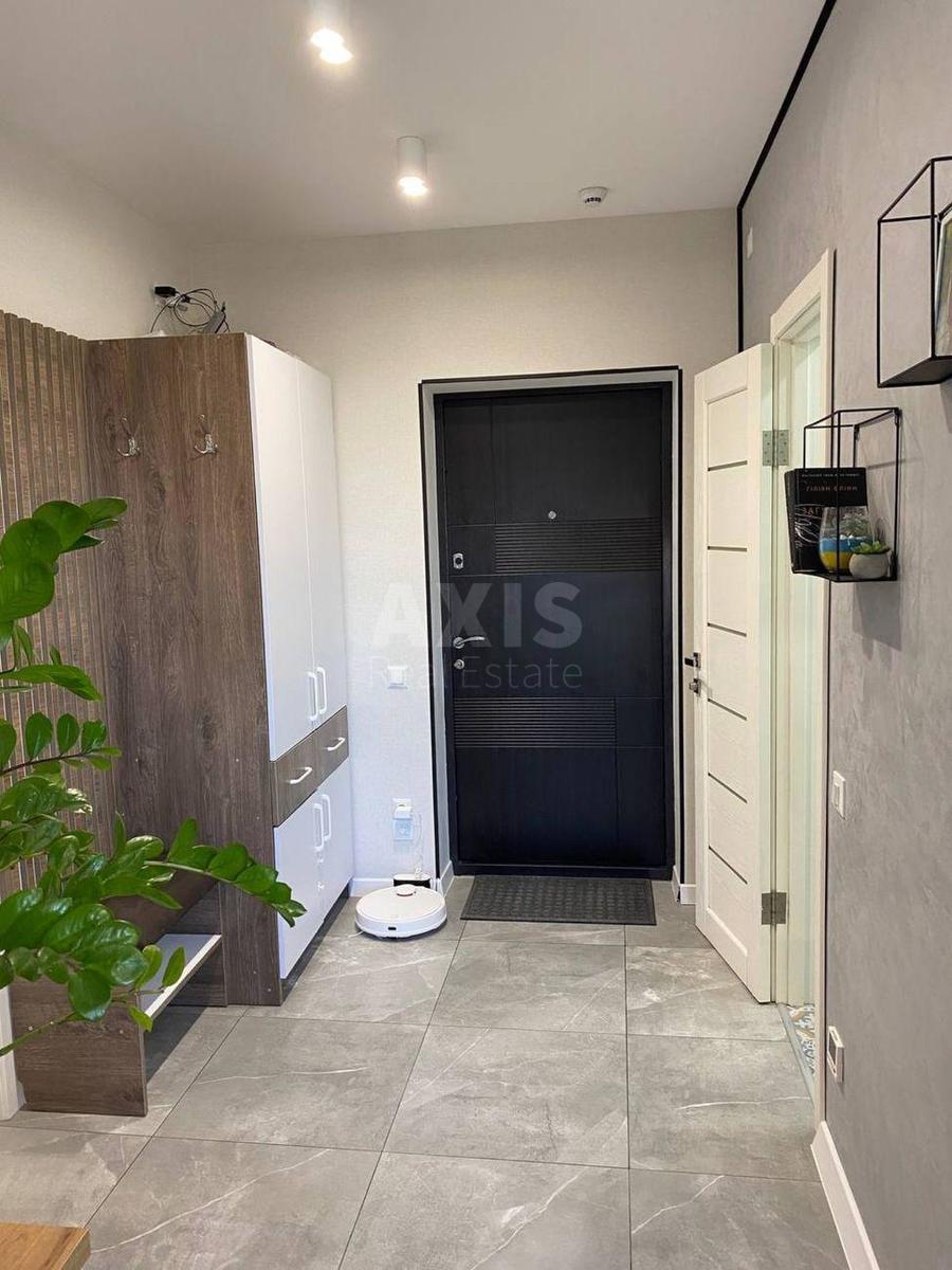 1k apartment vul. Grechka Marshala 10Б4