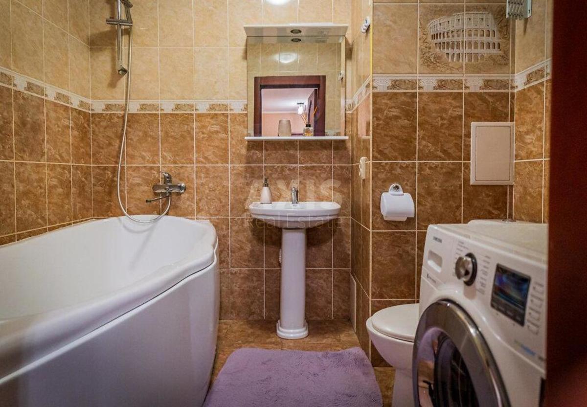 2к квартира ул. Юлии Здановской 73А2