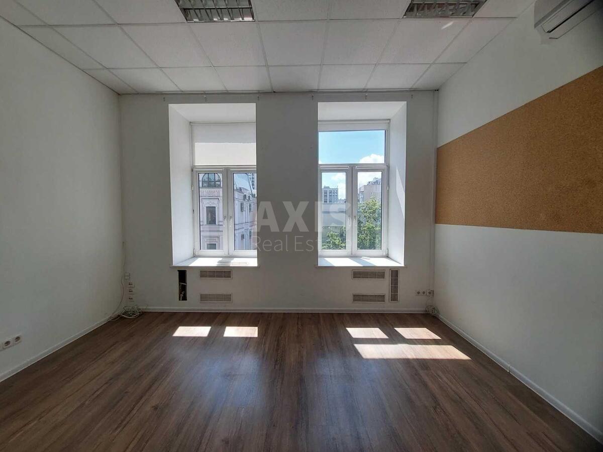 Office vul. Jaroslaviv Val 30, 270m22