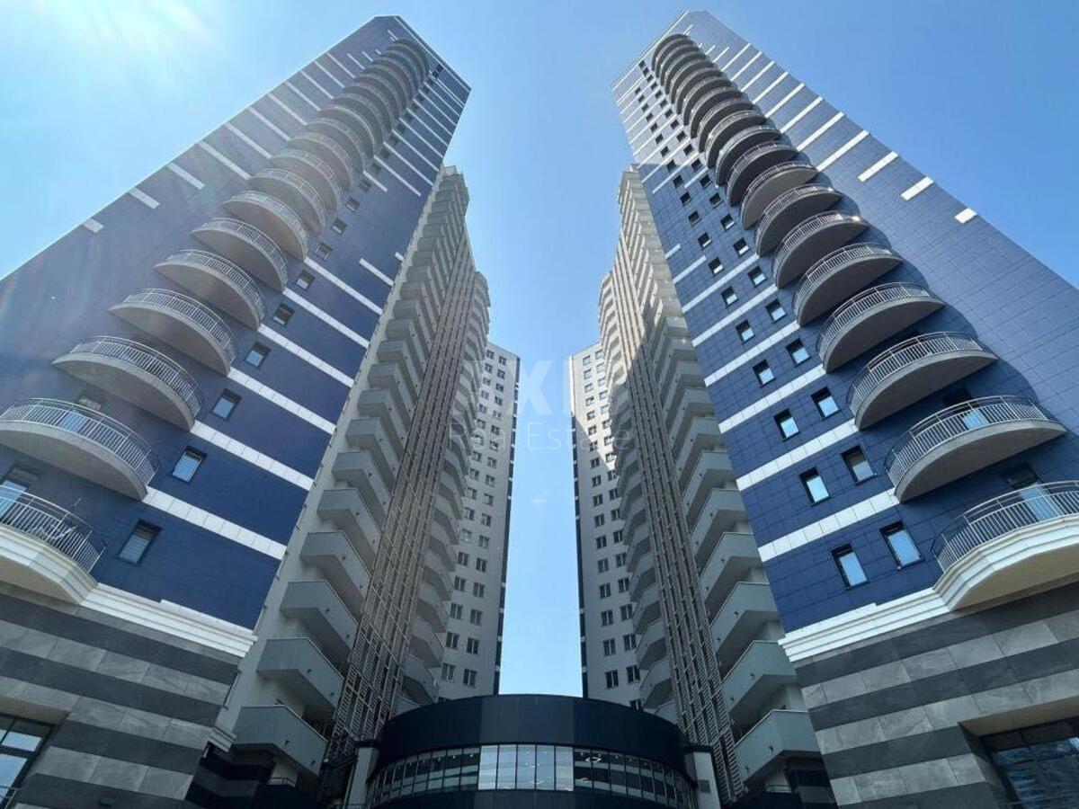 5к квартира ул. Василия Тютюнника 28А