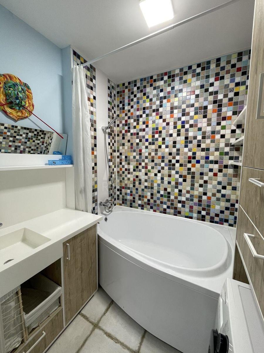 2k apartment vul. Metrologichna 1093