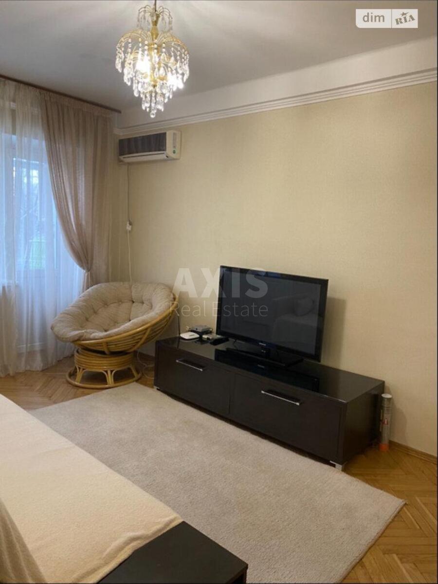 2к квартира ул. Орлика Филиппа 90