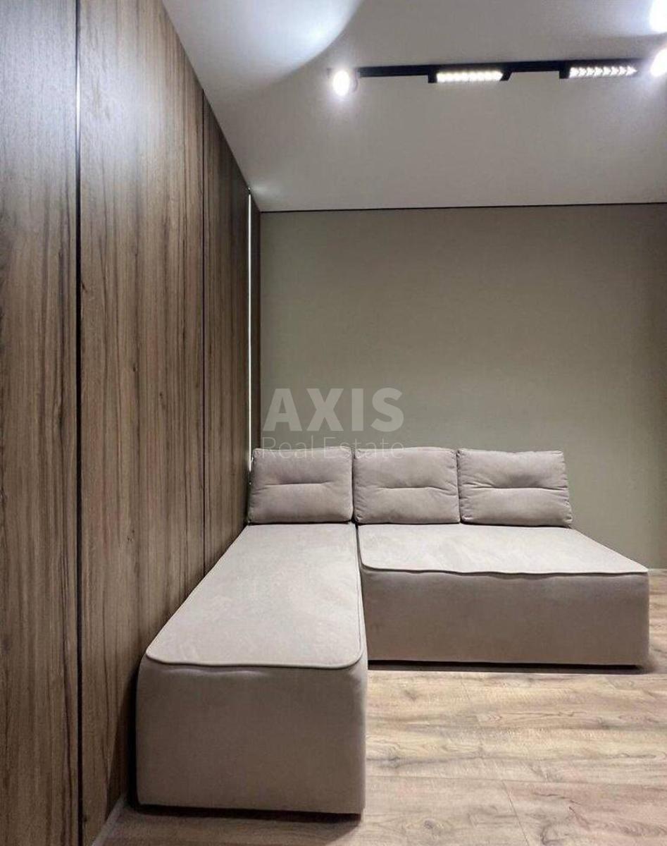 1k apartment vul. Myhajla Maksymovycha 5Б4