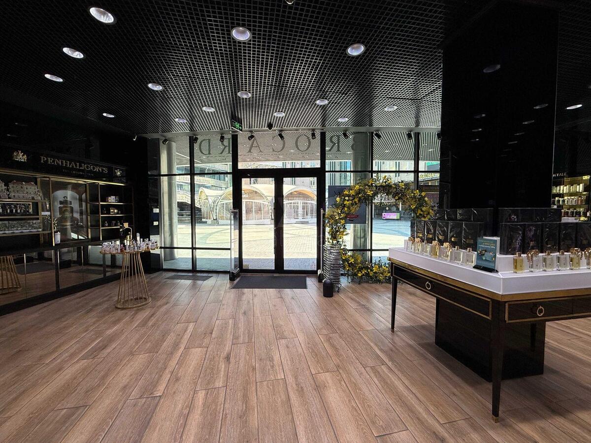 Trade object vul. Basejna 2А, 216m28