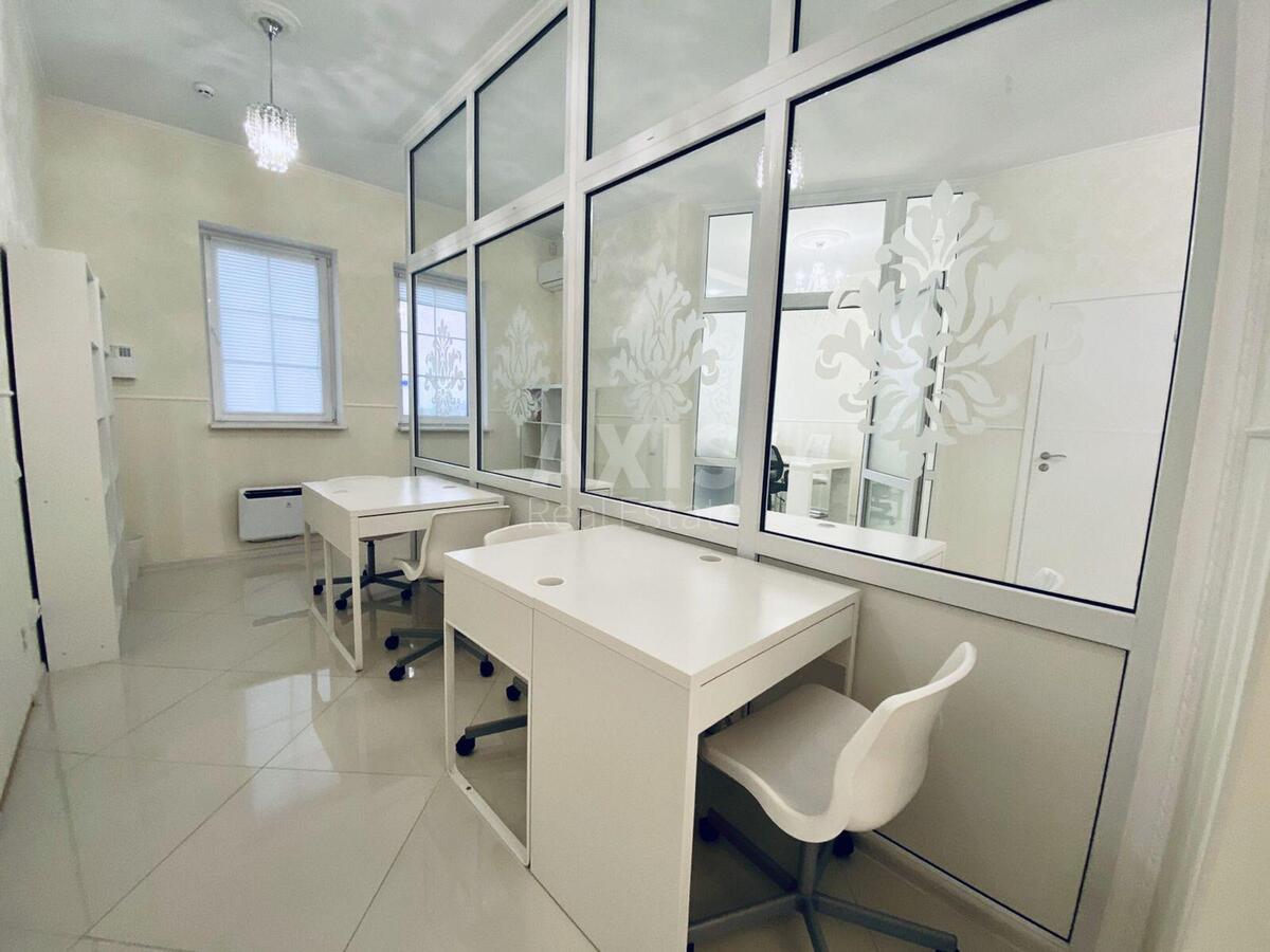 Office vul. Chavdar Jelyzavety 5, 55m210