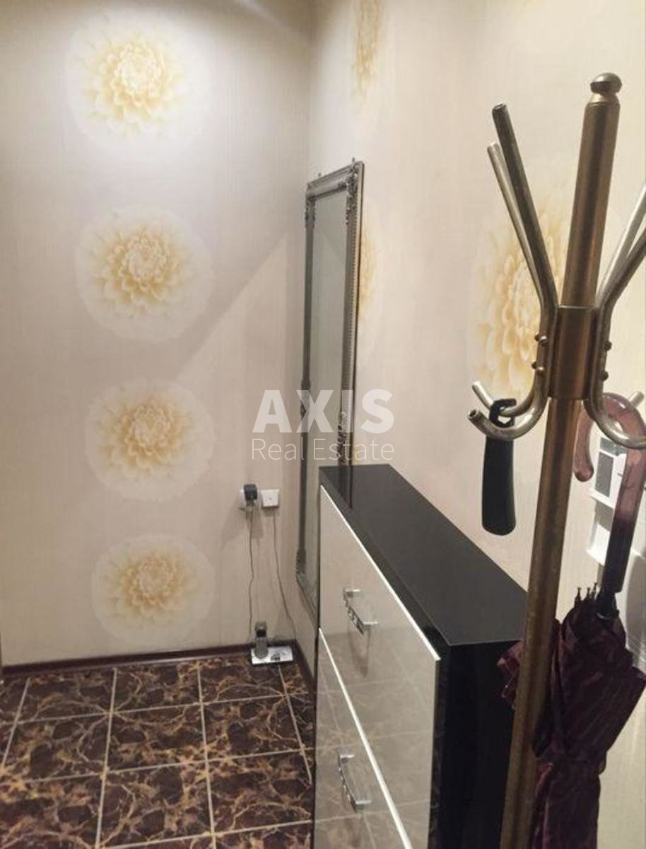 2k apartment vul. Malevycha Kazymyra 1194