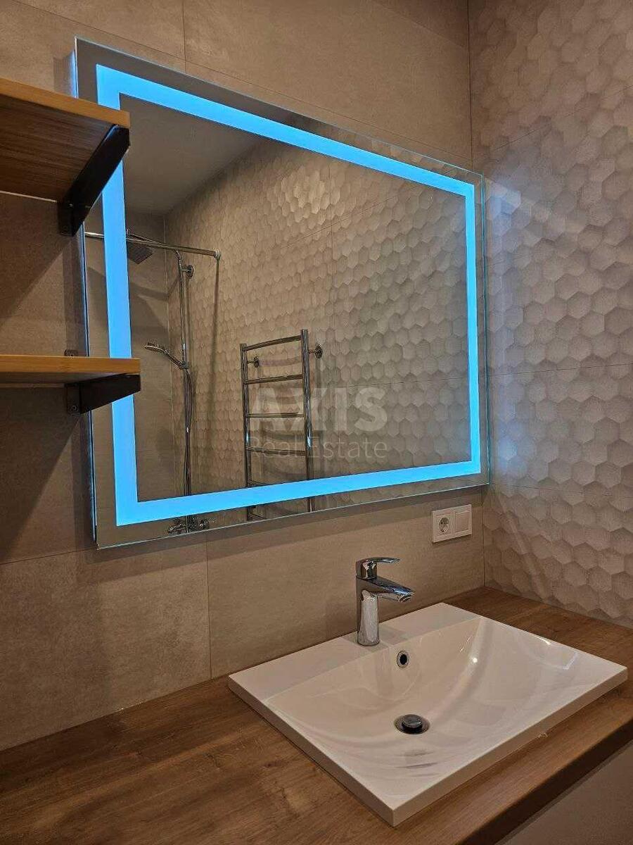 1k apartment vul. Sverstjuka Jevgena 6Г565568