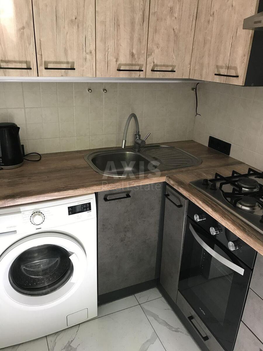 2k apartment bul. Lesi Ukrai'nky 30Д610610