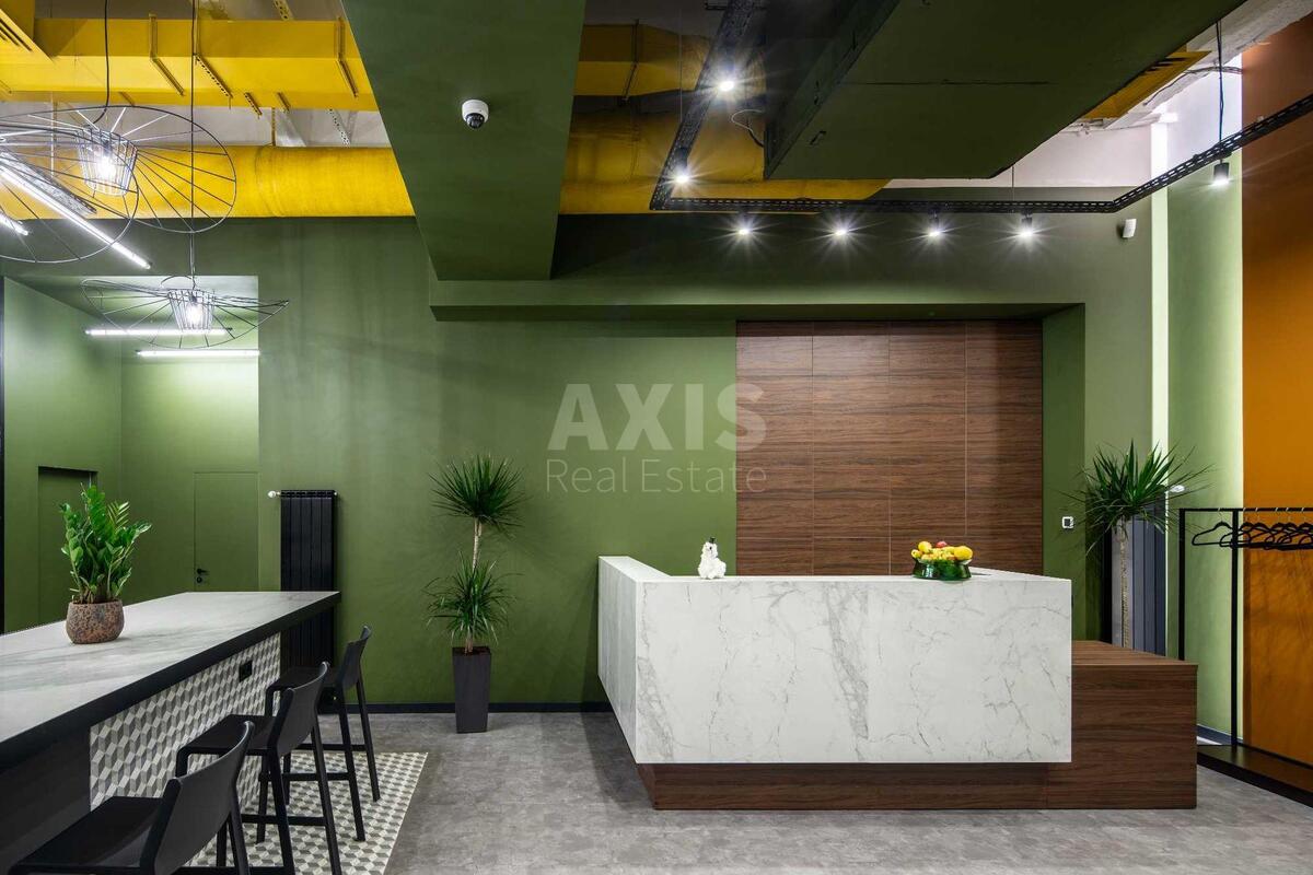 Office prov. Ohtyrs'kyj 7, 814m2580971