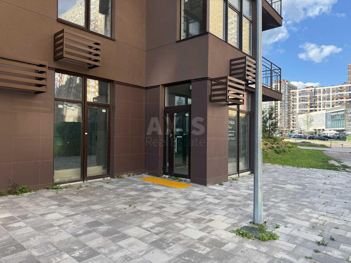 Trade object vul. Vsevoloda Zmijenka 34/21, 70m2581105