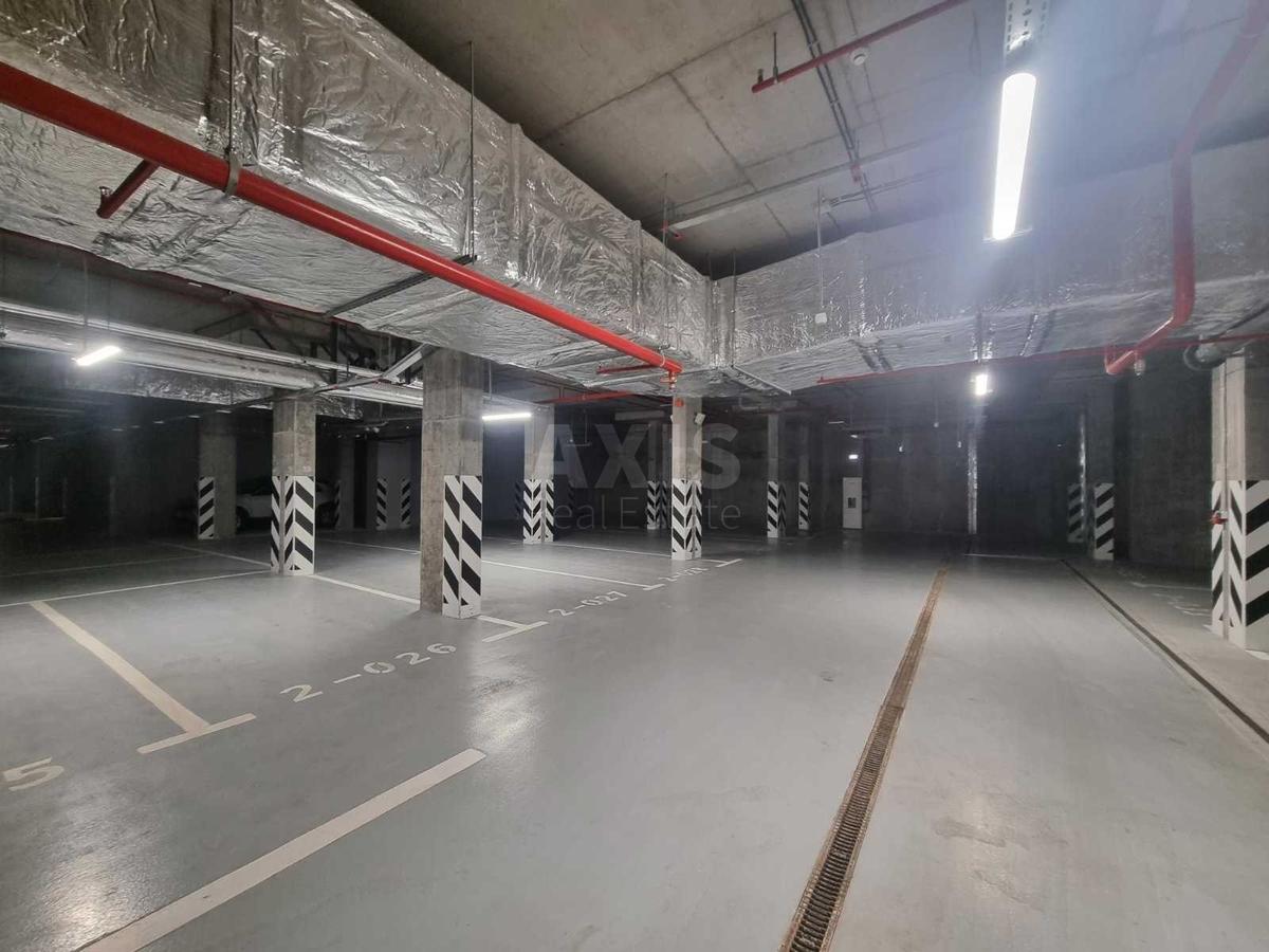 4k apartment vul. Hohlovyh Sim'i' 127