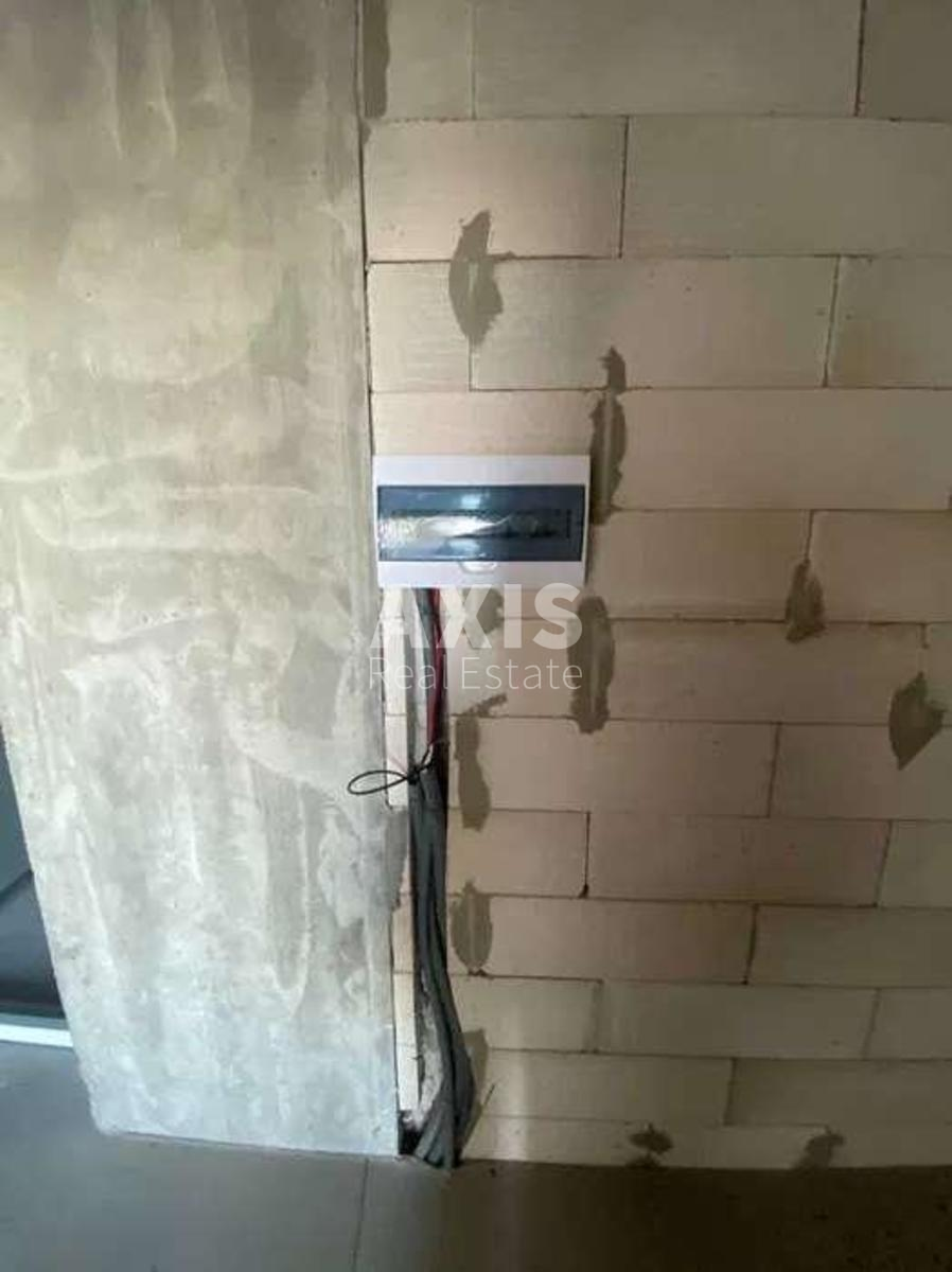 1k apartment vul. Revuc'kogo 402