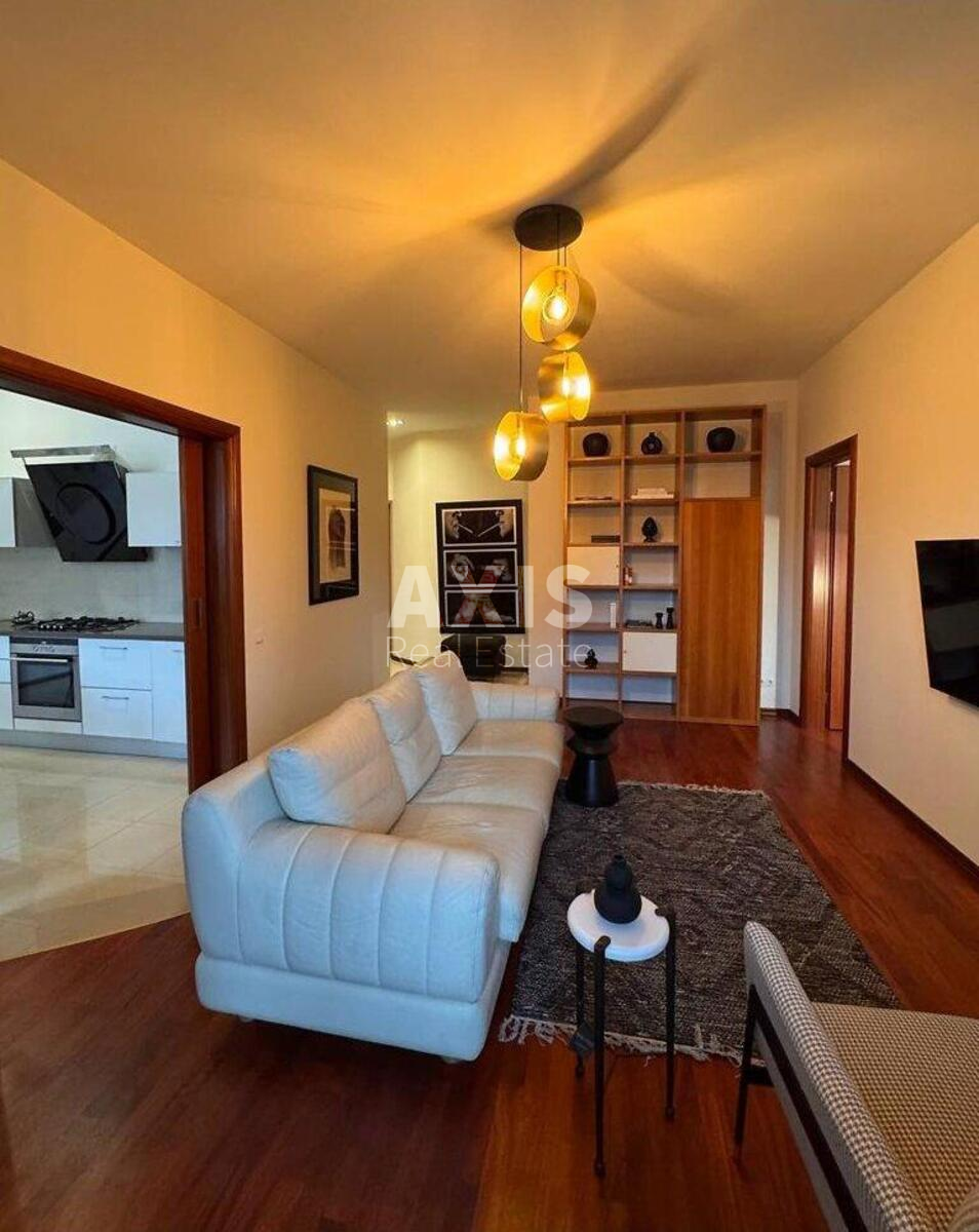 3k apartment vul. Zhyljans'ka 30А609780