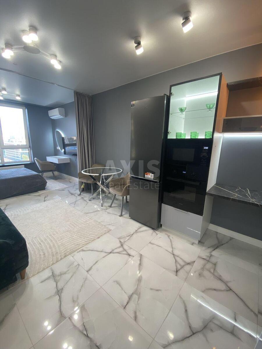 1k apartment nab. Dniprovs'ka 14573018