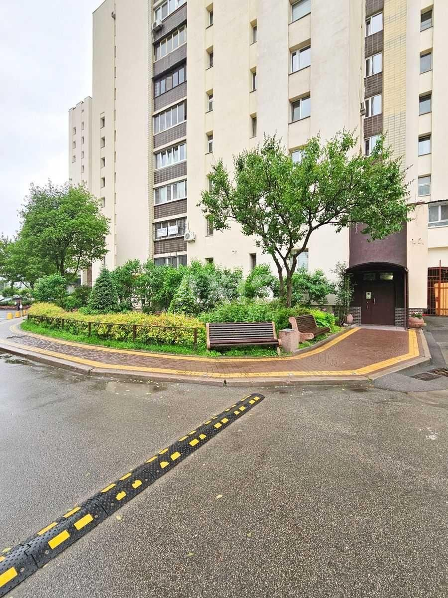 2k apartment nab. Dniprovs'ka 135731815