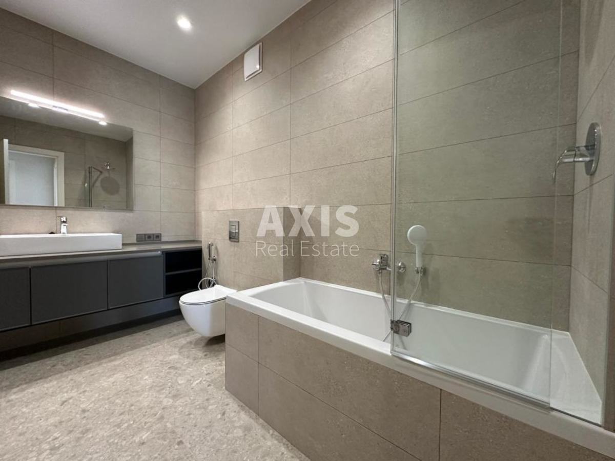 4k apartment vul. Antonovycha 1183