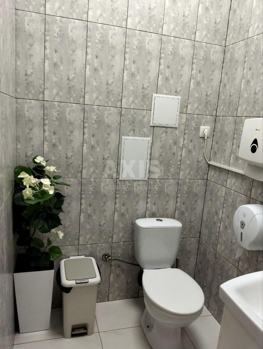 Офис пр-т Бажана Николая 17, 160м2593178