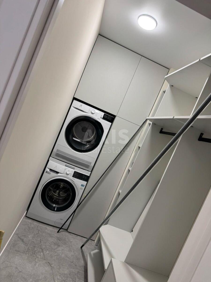 2k apartment vul. Zlatoustivs'ka 275