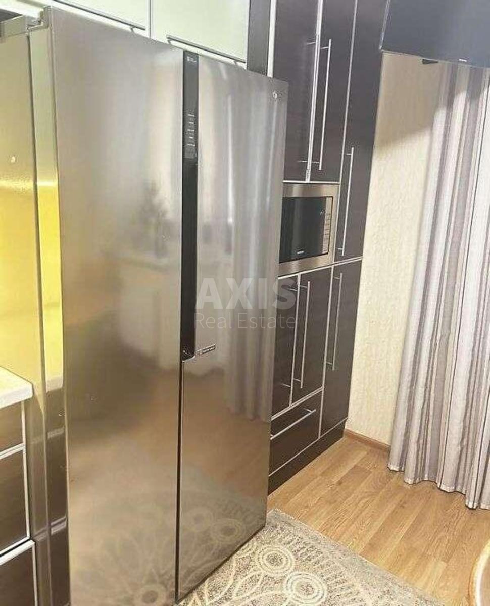 1k apartment pr-t Lobanovs'kogo 150А8