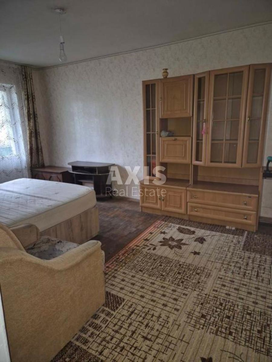 1k apartment vul. Jordans'ka 8