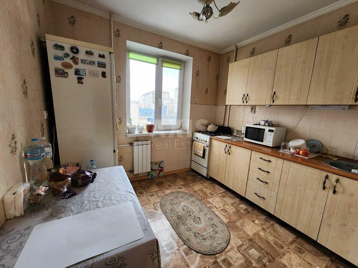 3k apartment vul. Dan'kevycha Kostjantyna 7