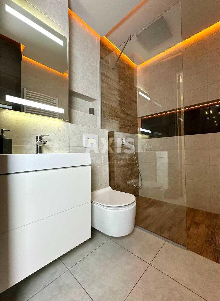 5k apartment vul. Malynovs'kogo Marshala 4В602007