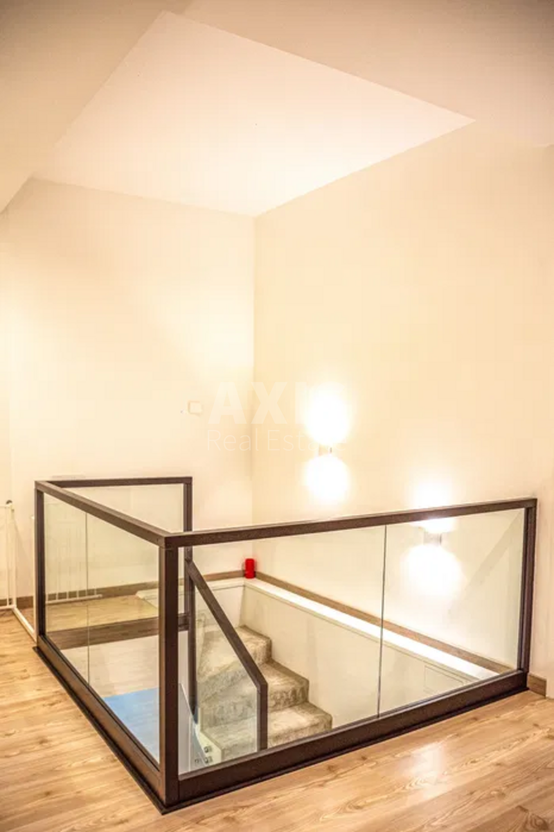 3k apartment vul. Demii'vs'ka 137