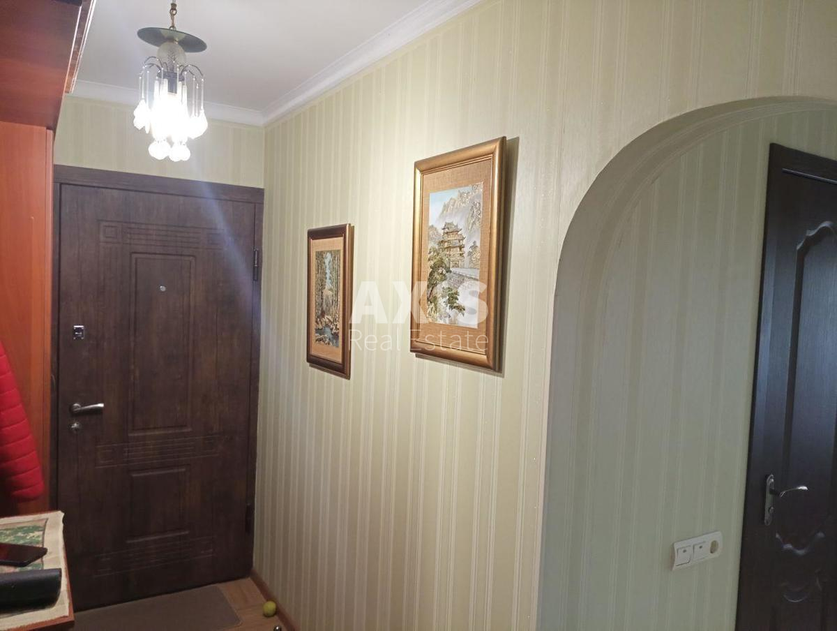 3k apartment pr-t Tychyny Pavla 20А18