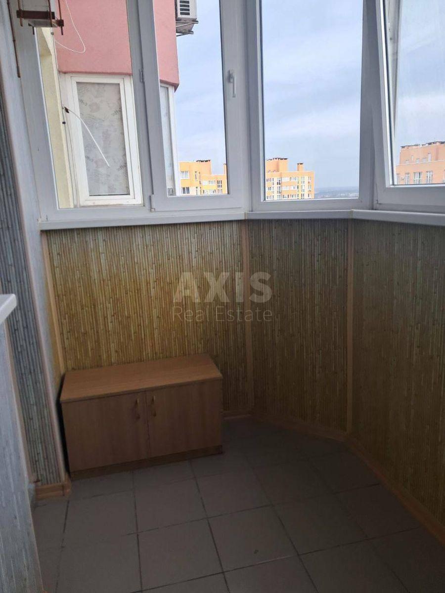 2k apartment vul. Sim'i' Kul'zhenkiv 334