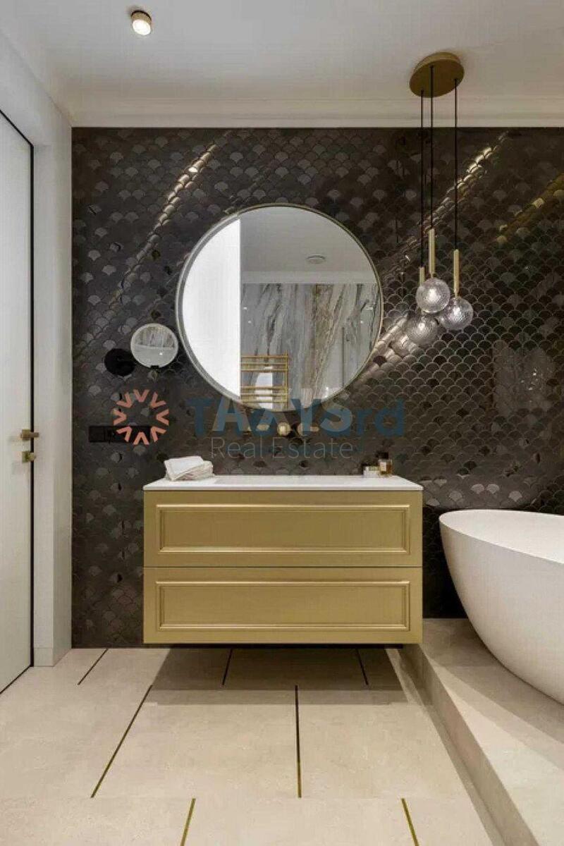 4к квартира ул. Андрея Верхогляда 186408821