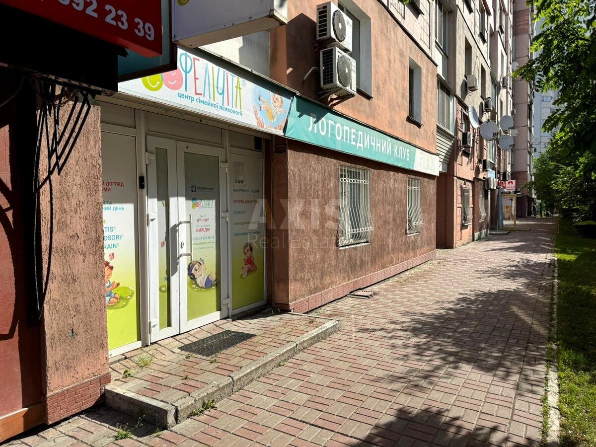 Office vul. Oleny Pchilky 4, 69m2601650