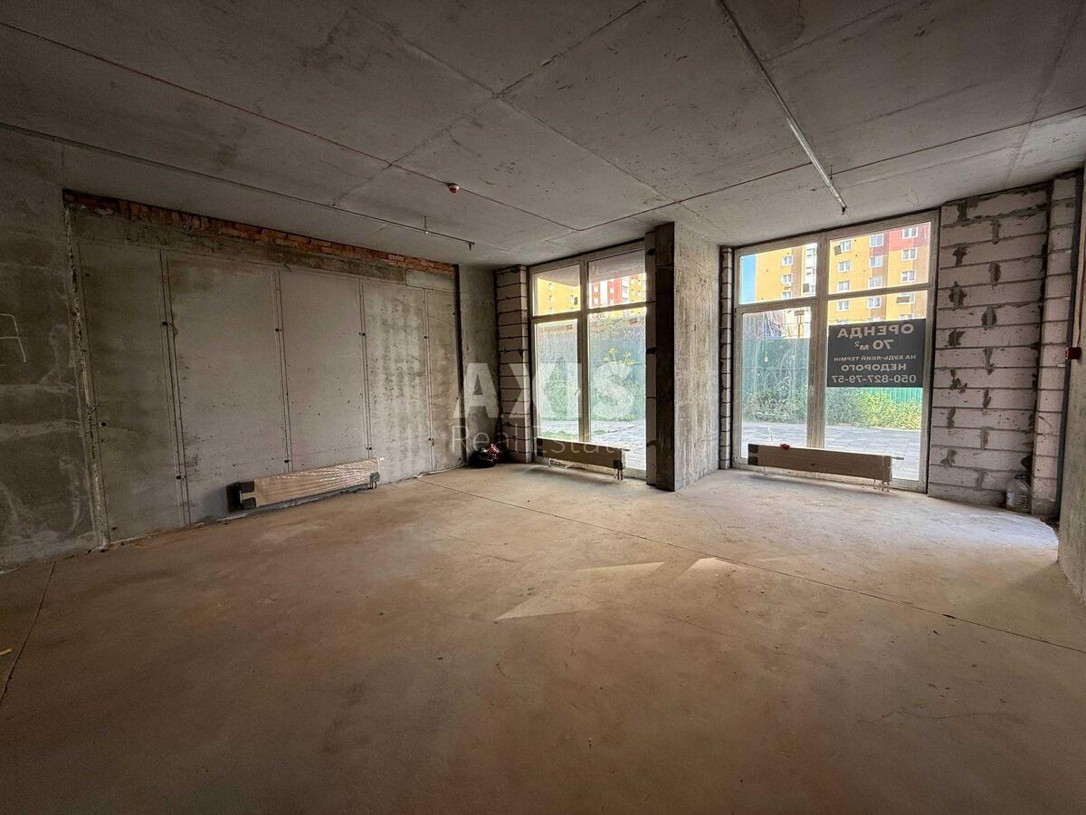 Trade object vul. Vsevoloda Zmijenka 34/21, 70m2581100