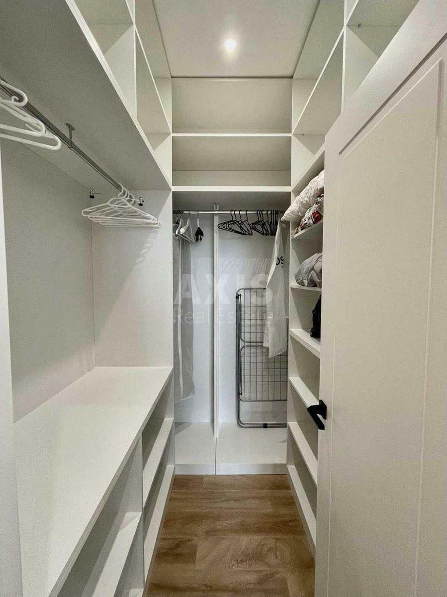 3k apartment vul. Mykil's'ko-Slobids'ka 3А4