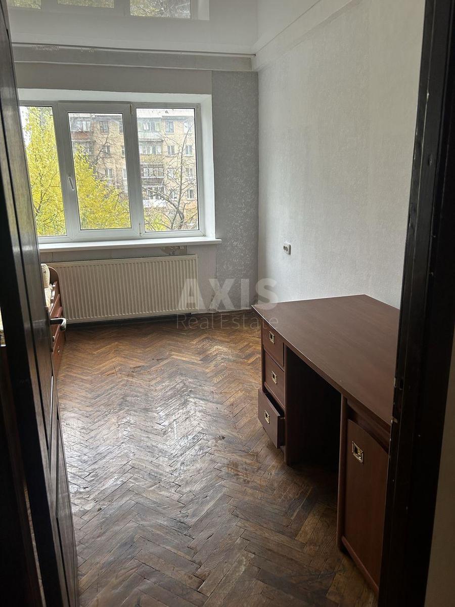 3k apartment vul. Pryvokzal'na 83