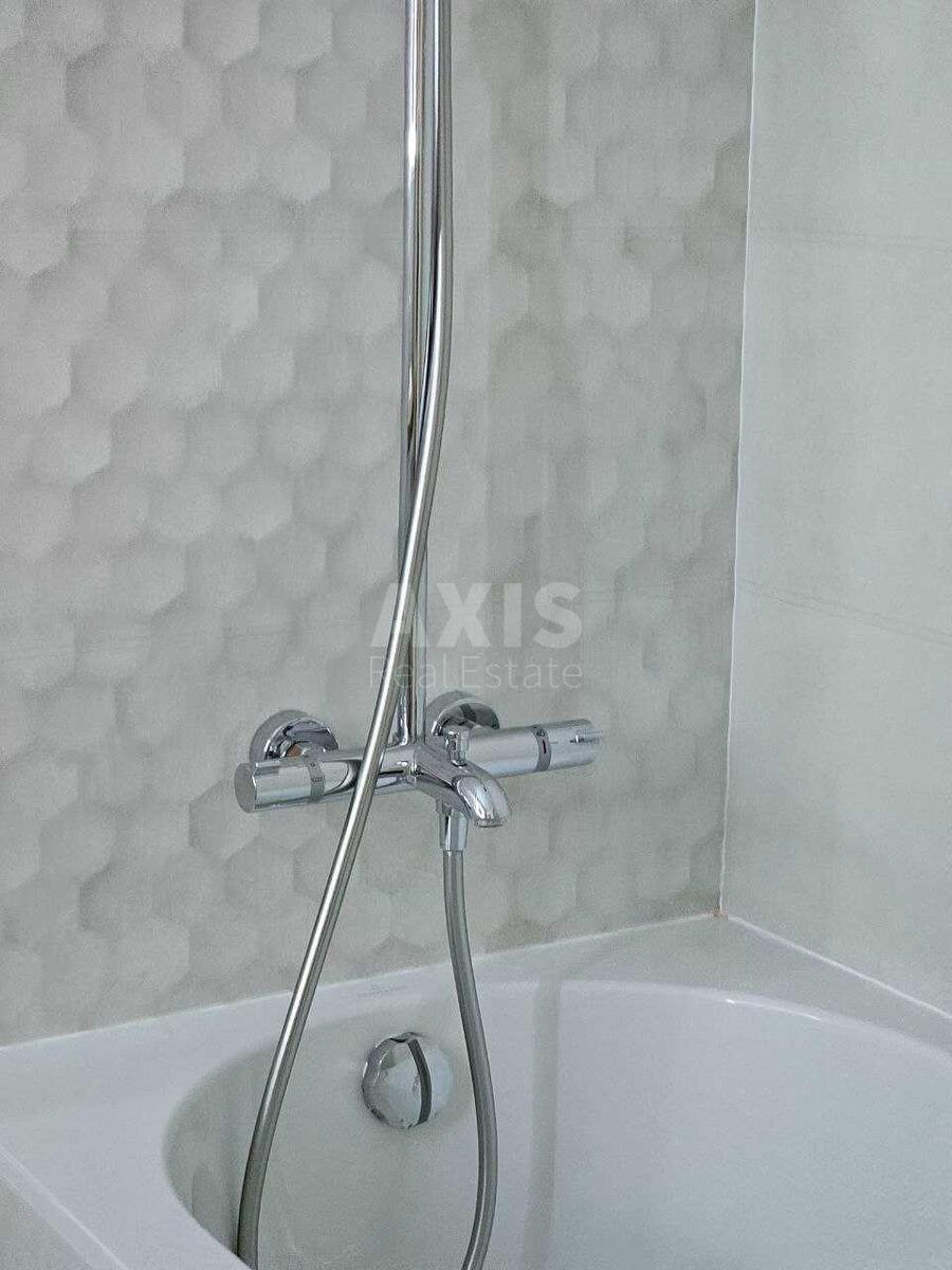 1k apartment vul. Sverstjuka Jevgena 6Г565569