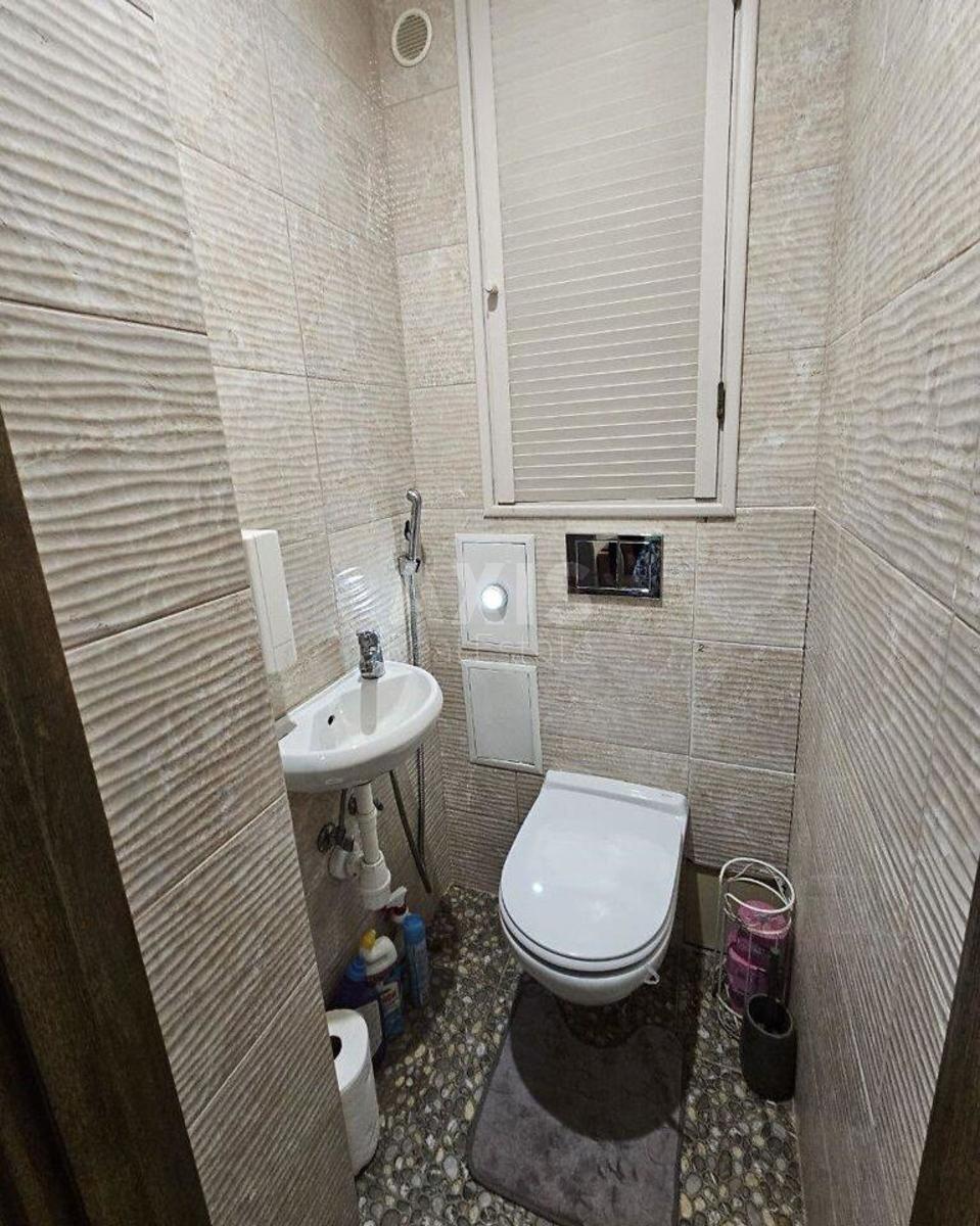 3k apartment vul. Chornobyl's'ka 214