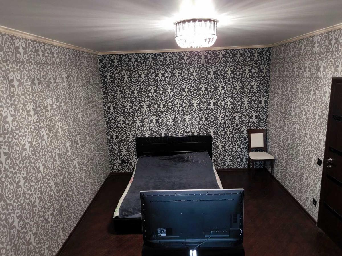 2k apartment vul. Amosova Mykoly 48