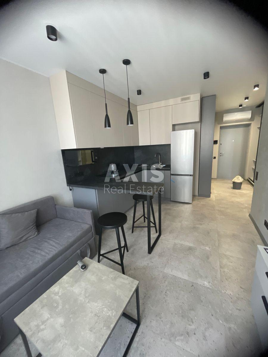 1k apartment vul. Rodyny Kristeriv 14