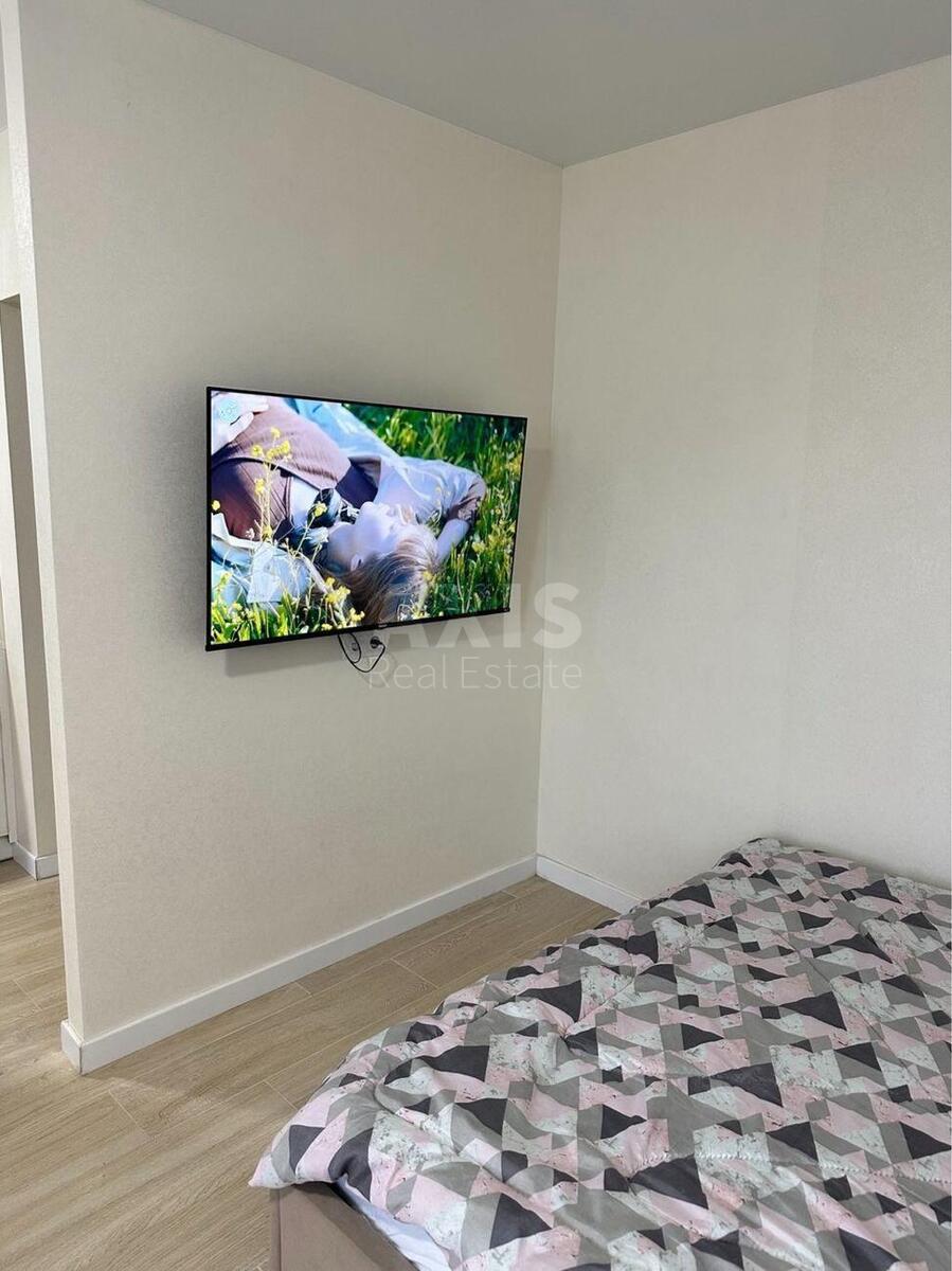 1k apartment vul. Berkovec'ka 6А10