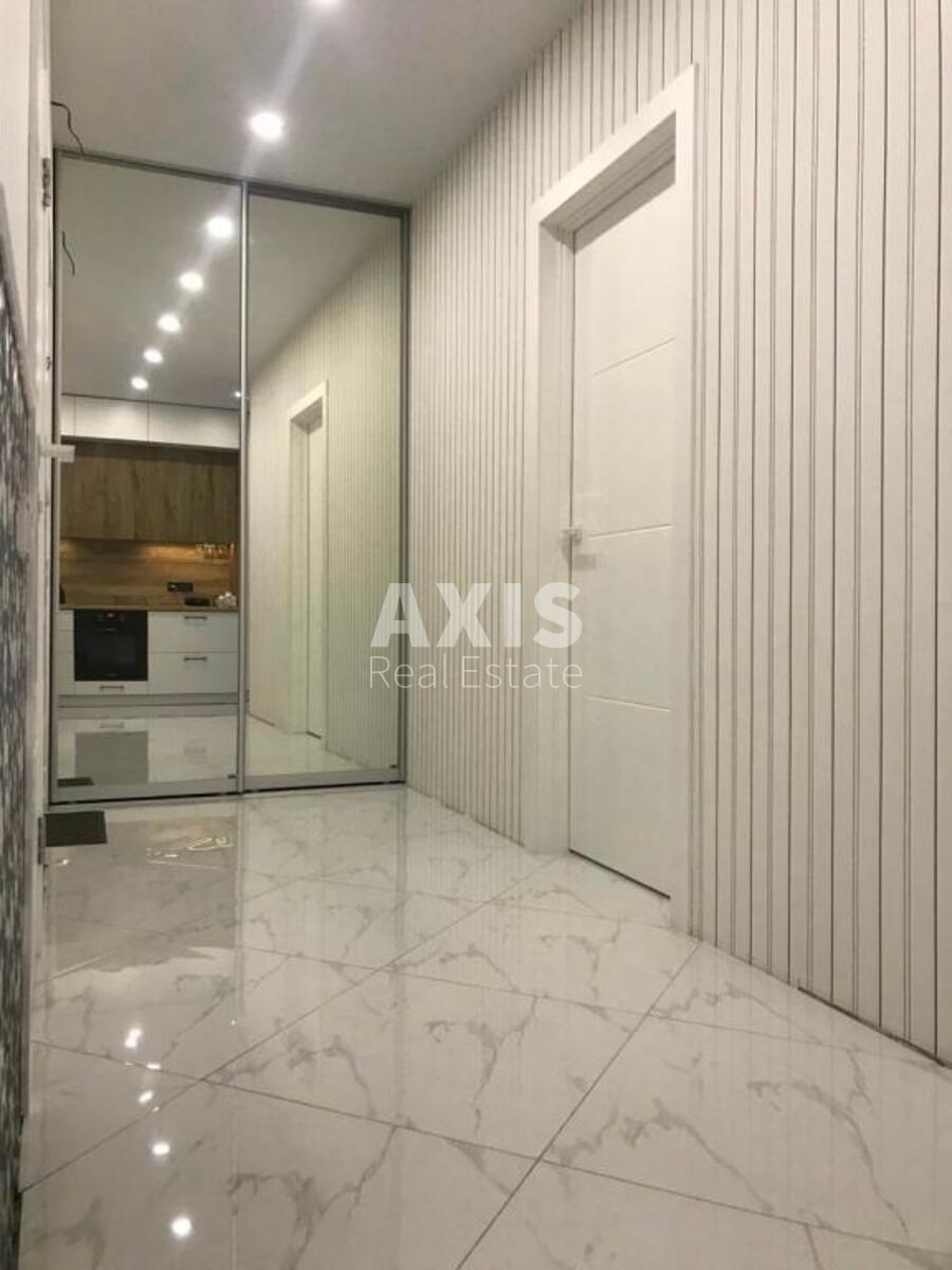 2k apartment vul. Zarichna 28
