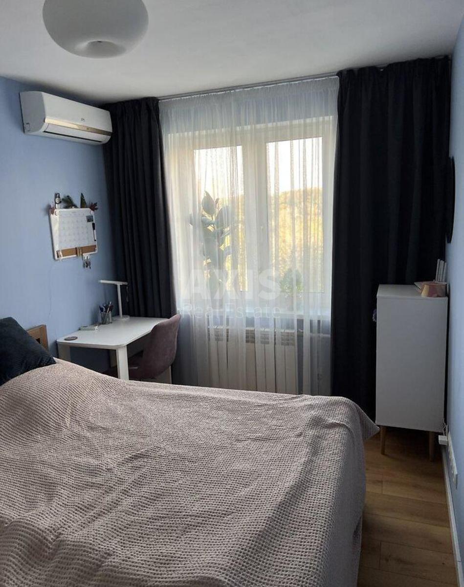 2k apartment vul. Teligy Oleny 437