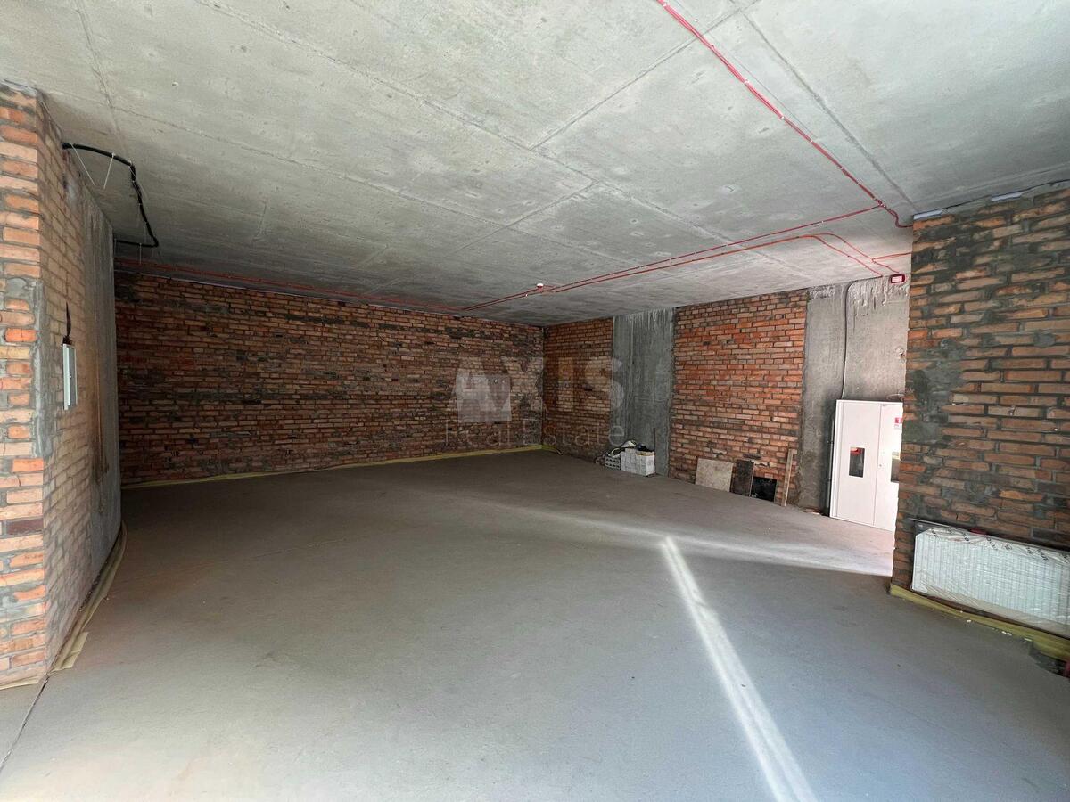 Office vul. Zlatoustivs'ka 25, 80m22