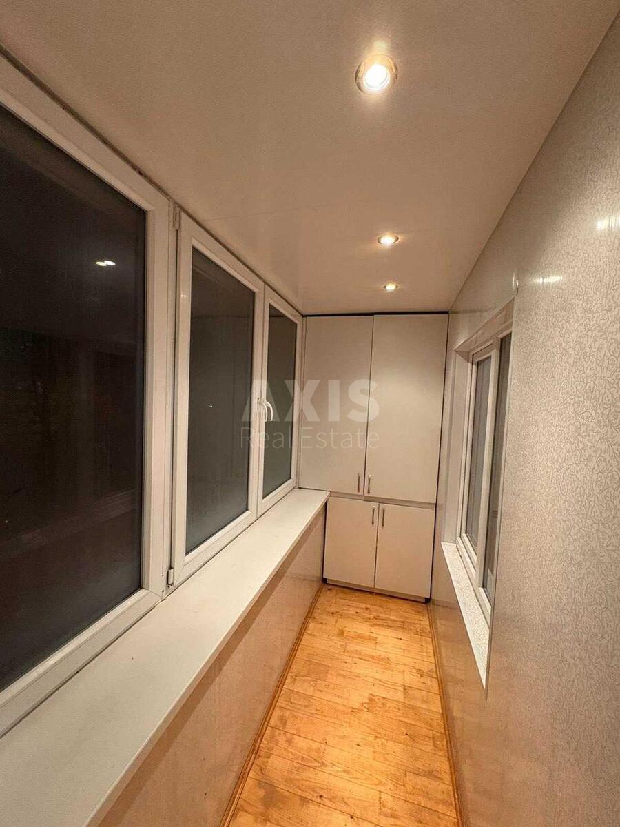 2k apartment vul. Parkovo-Syrec'ka 4А7